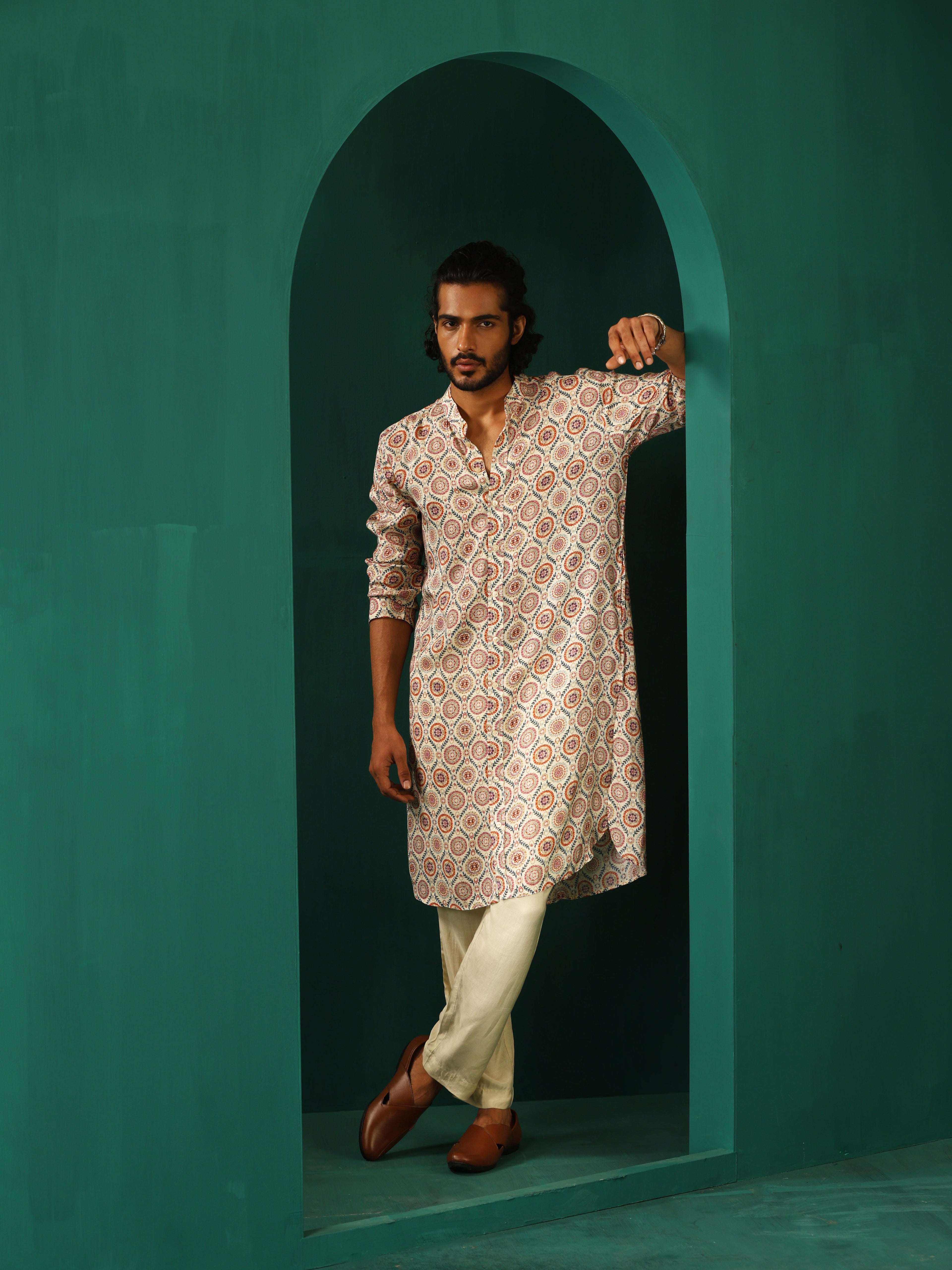 trueBrowns Men's Off White Circle Floral Muslin Silk Printed Long Kurta | Grocsy
