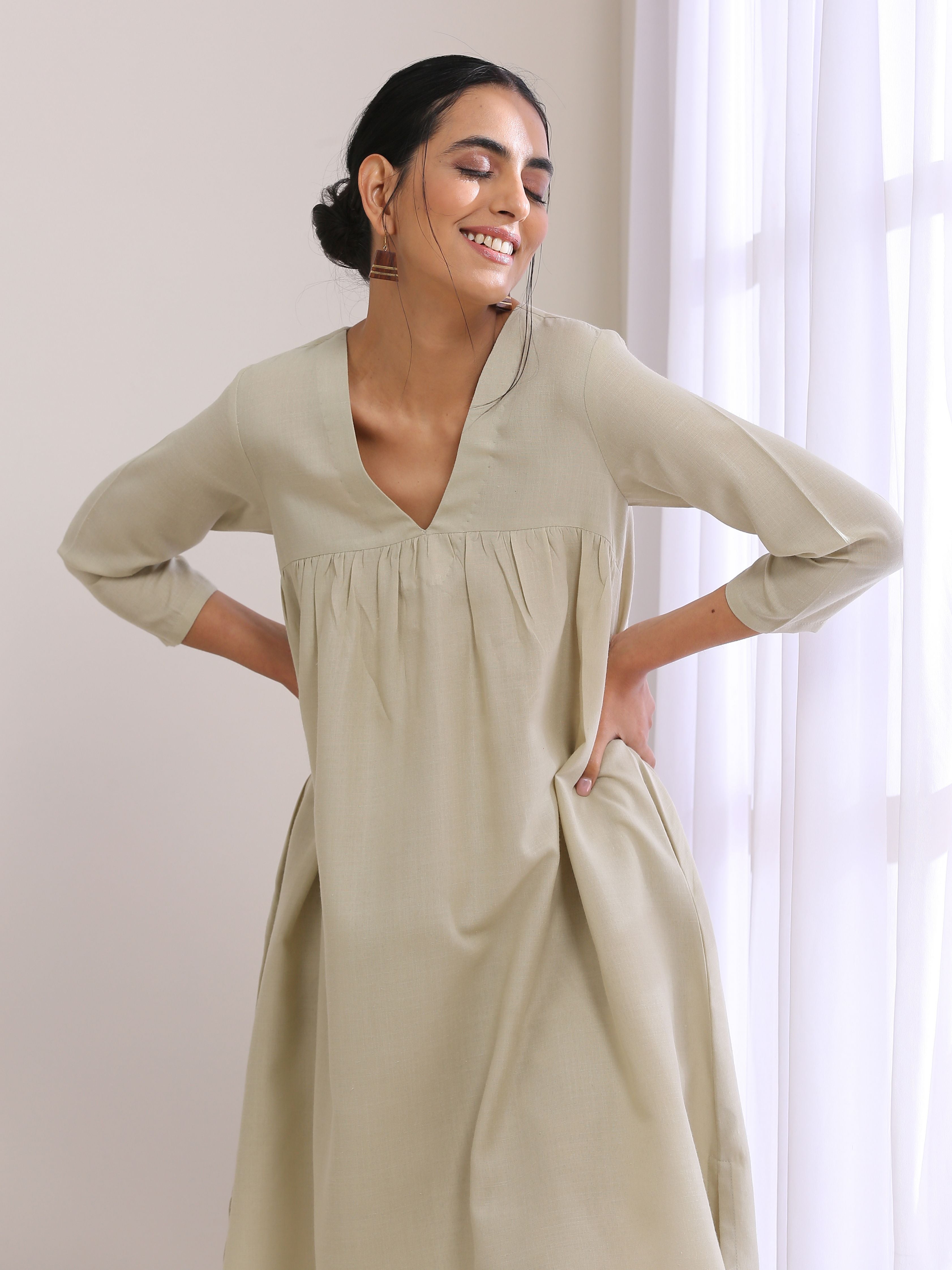 trueBrowns Light Grey Slub Gathered Kurta Pant Set | Grocsy