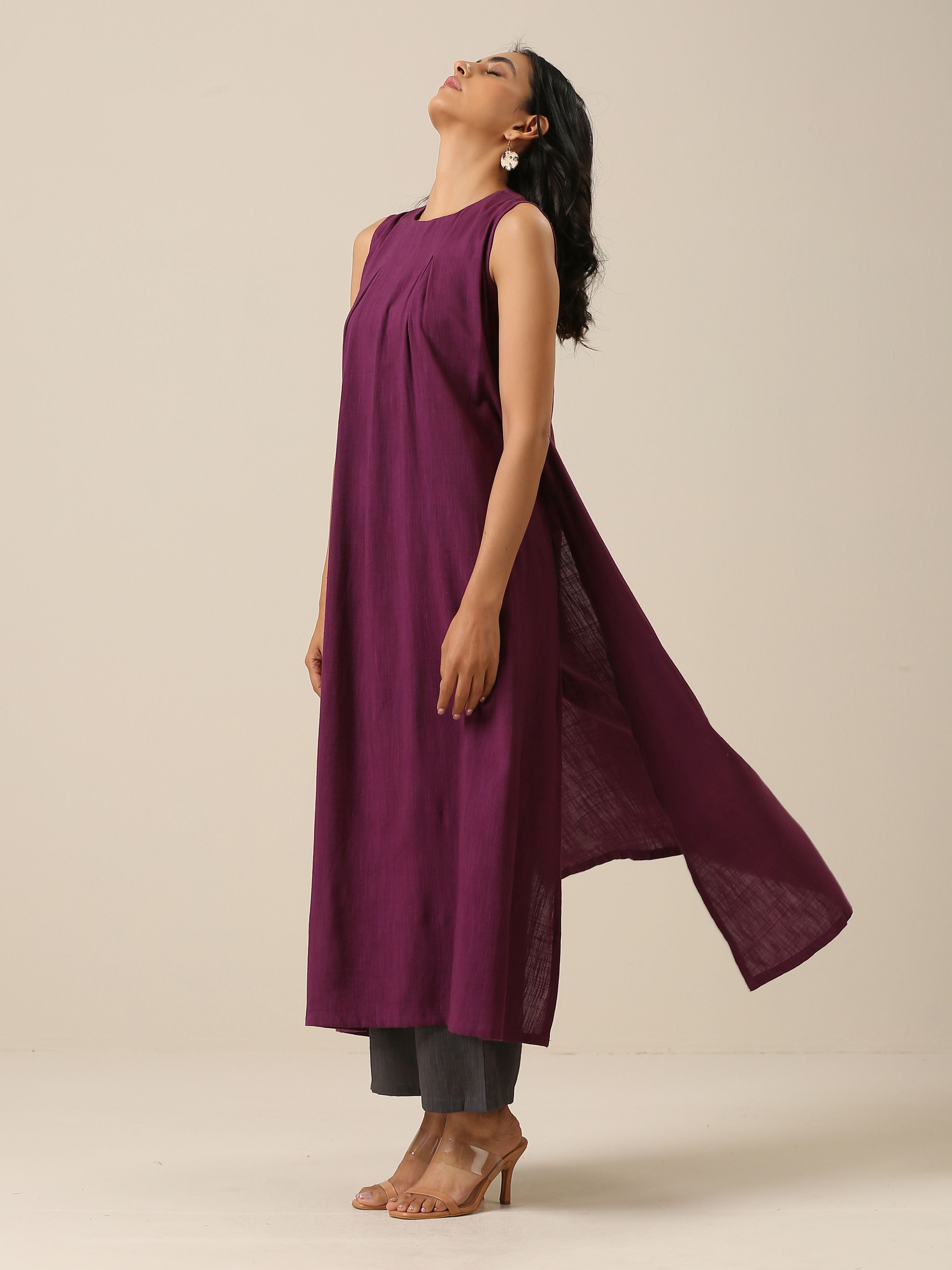trueBrowns Plum Purple Slub Texture Sleeveless Kurta Pant Set | Grocsy