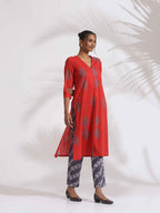 trueBrowns Red Cotton Print Kurta Set | Grocsy