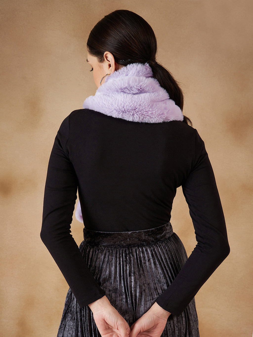 InWeave Women's Light Mauve Faux Fur Neck Warmer | Grocsy
