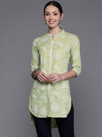 Ahalyaa Mandarin Collar Floral Printed Tunic with Lace Inserts Detail | Grocsy