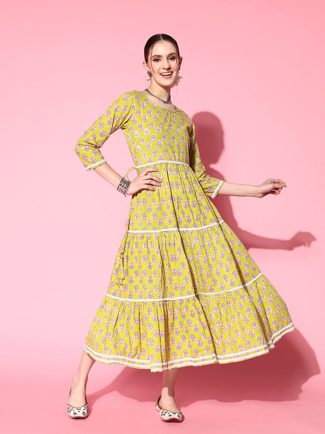 InWeave Women's Yellow Floral Print Tiered Dress With Lace | Grocsy