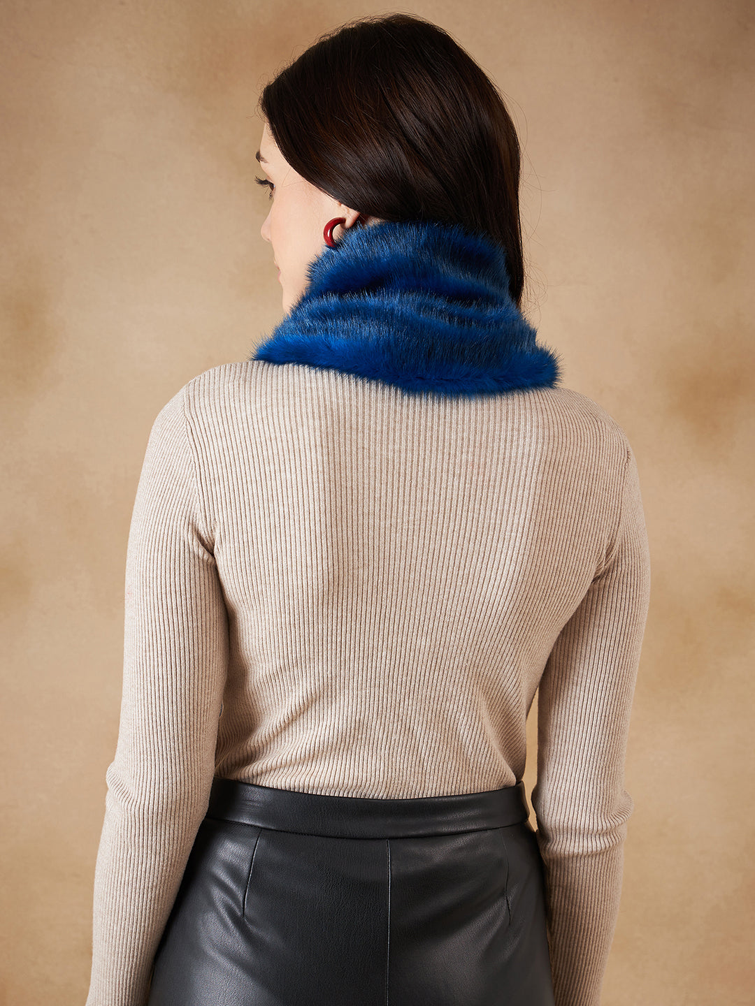 InWeave Women's Royal Blue Faux Fur Neck Warmer | Grocsy