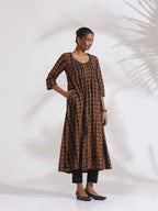 trueBrowns Black Cotton Print Pleated Flared Kurta Set | Grocsy