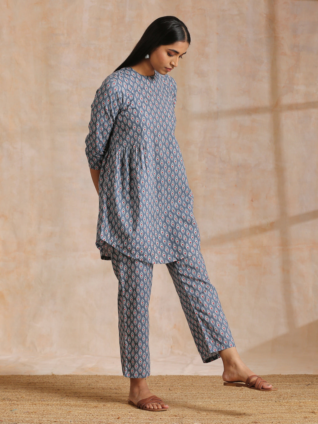 trueBrowns Steel Grey Ikat Print Cotton Gathers Co-Ord Set | Grocsy