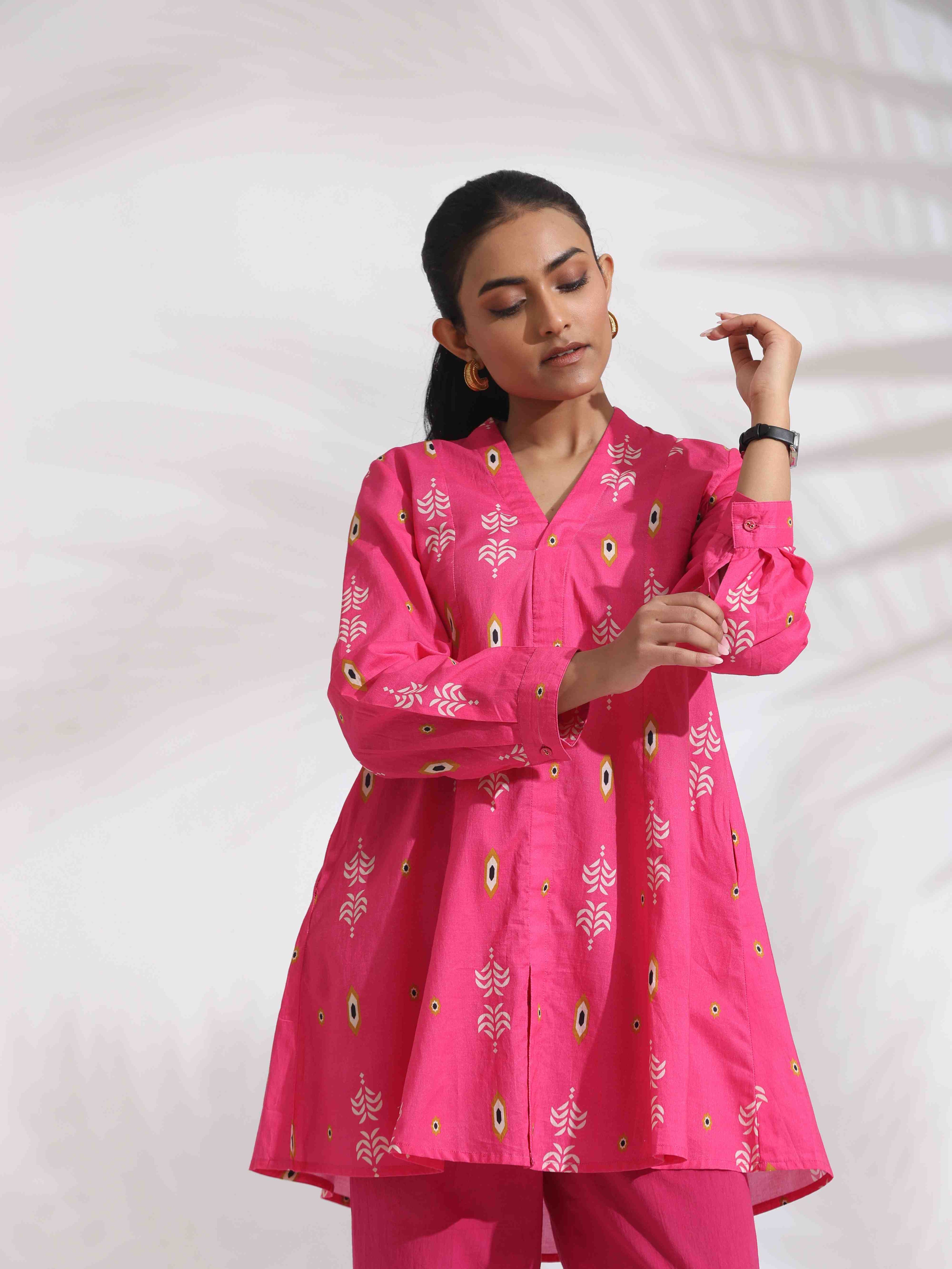 trueBrowns Pink Cotton Print Flared Top Co-ord Set | Grocsy