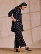 trueBrowns Black White Floral Print Cotton Collar Short Co-Ord Set | Grocsy