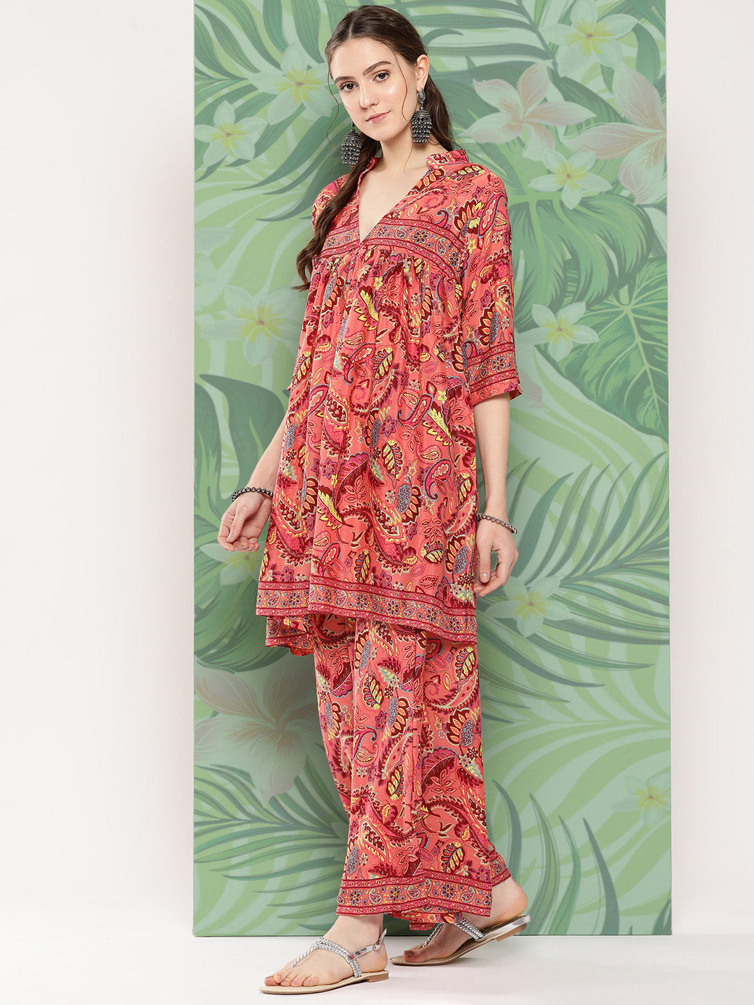 InWeave Women's Peach Camelia Printed Ethnic Kurta Set | Grocsy