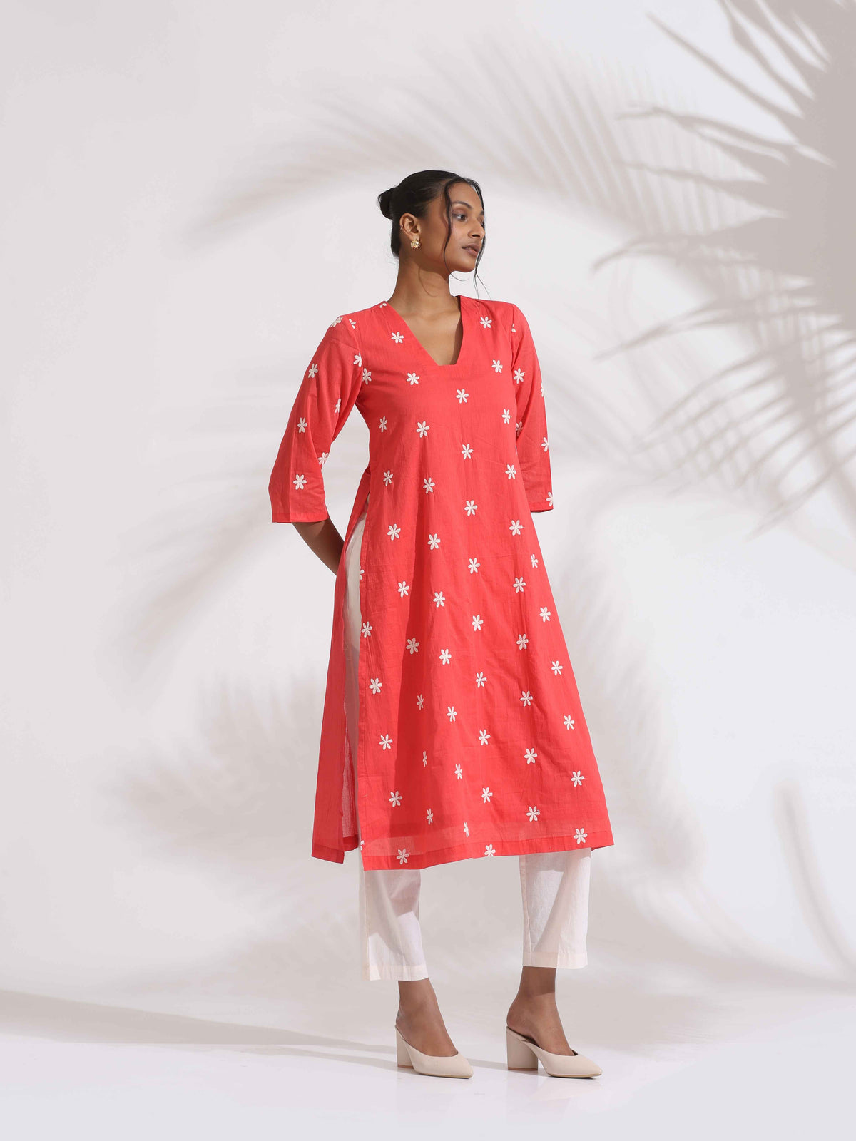 trueBrowns Orange Cotton Floral Embroidered Kurta Set | Grocsy