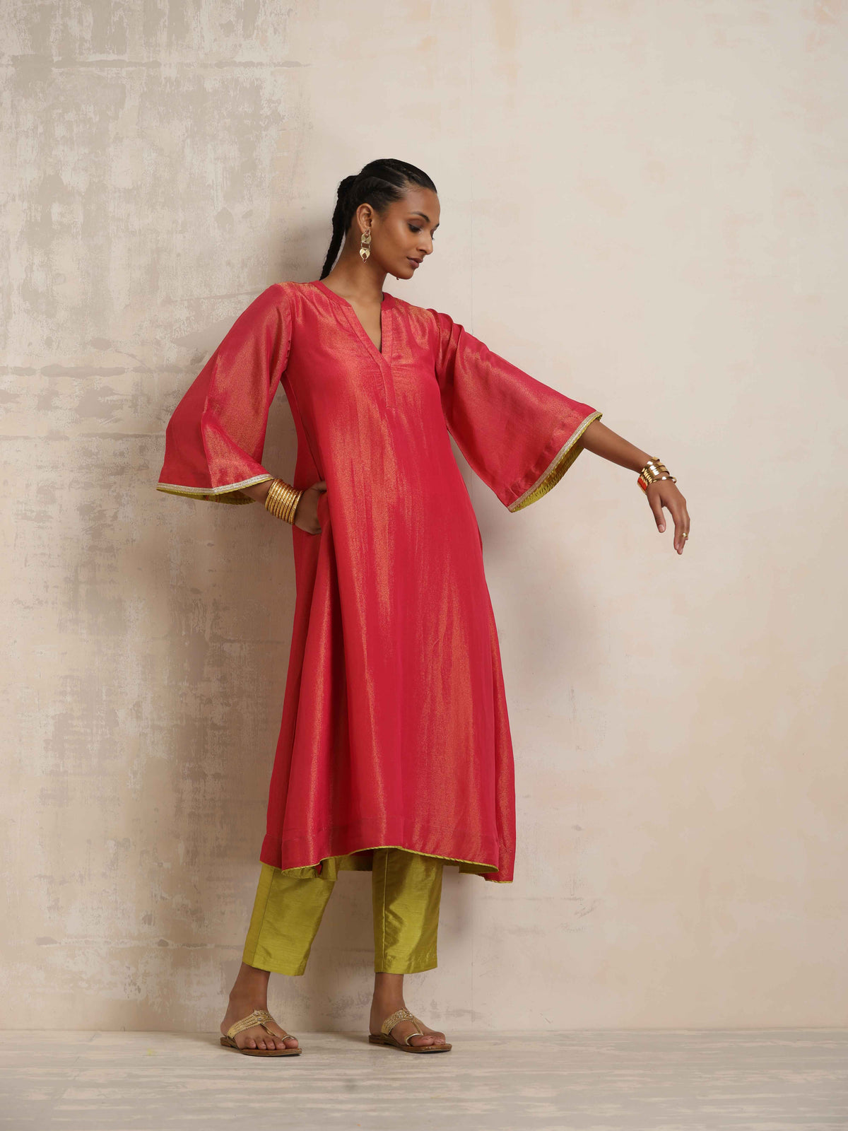 trueBrowns Hot Pink Tissue Flared Kurta Set | Grocsy
