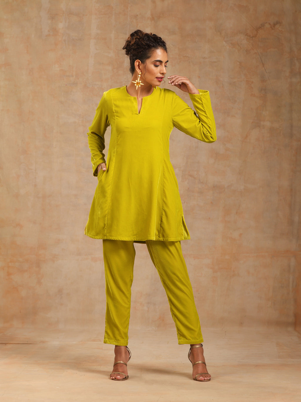 trueBrowns Lime Velvet Solid Co-ord Set | Grocsy
