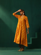 trueBrowns Mustard Geometric Floral Viscose Silk Front Gathered Kurta Pant Set | Grocsy