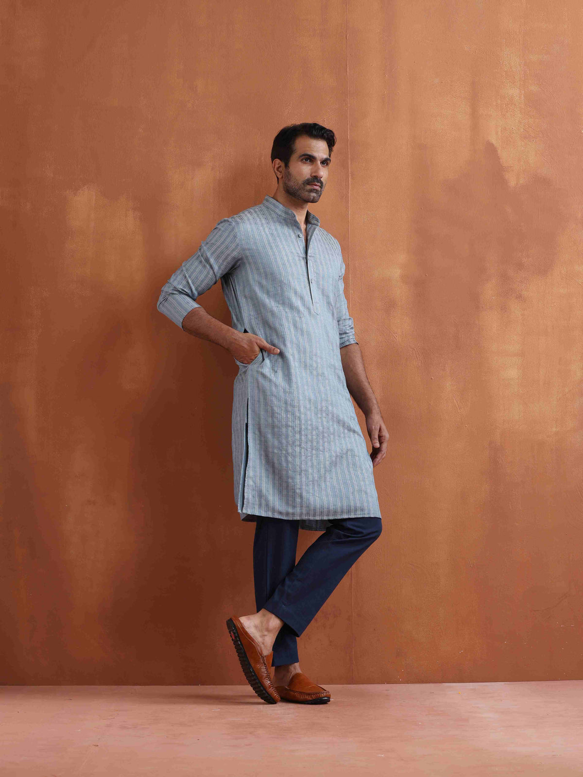 trueBrowns Men's Blue Chanderi Kurta | Grocsy