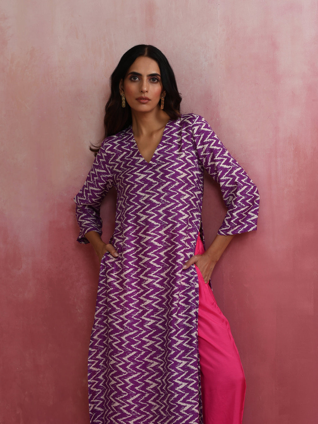trueBrowns Purple Muslin Silk Printed Kurta Set | Grocsy
