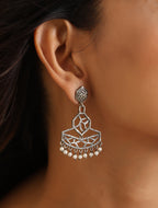 trueBrowns Silver Jaali Earrings | Grocsy