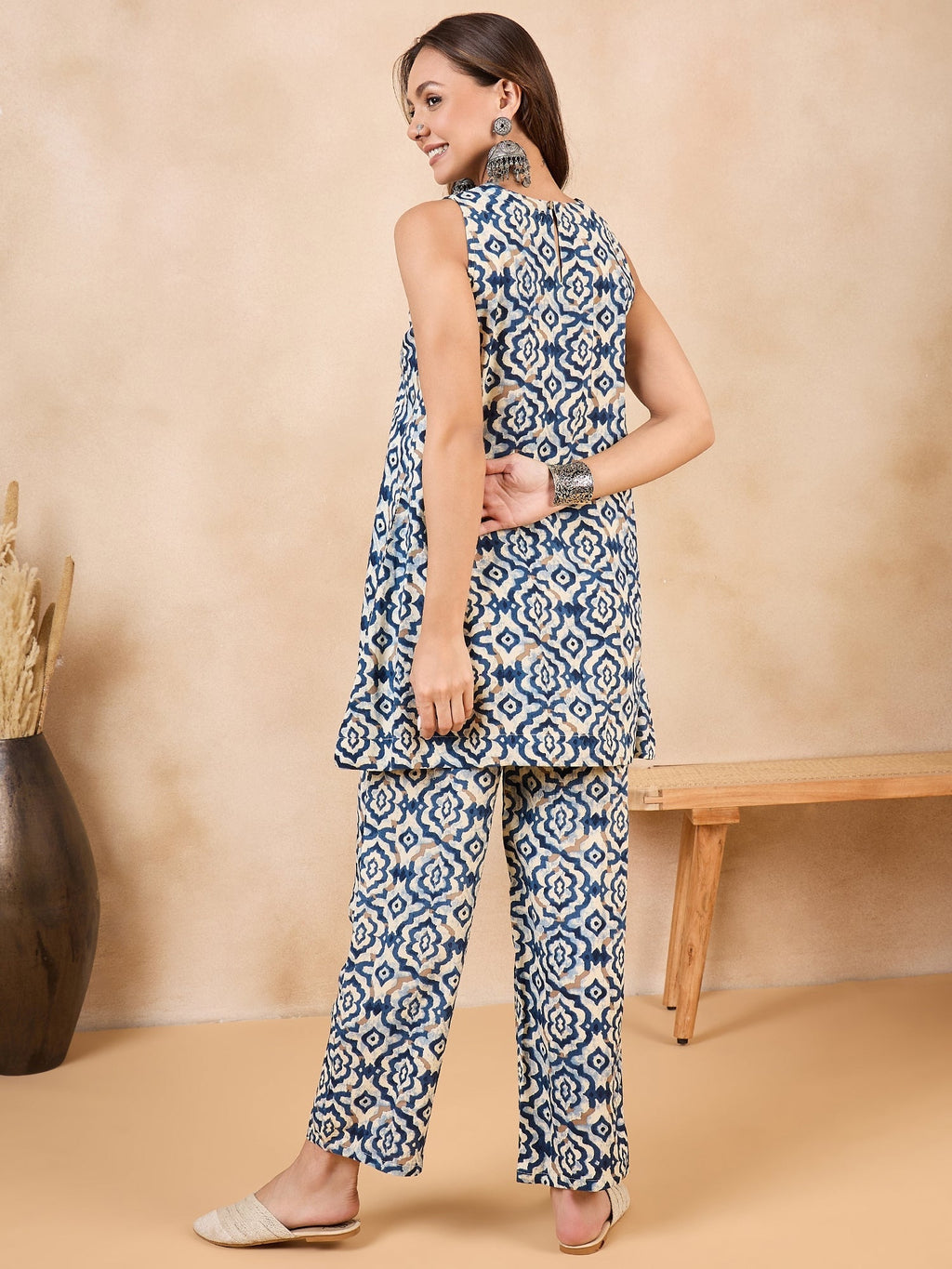 InWeave Peacock Blue White Moroccan Print Round Neck Kurta Set | Grocsy