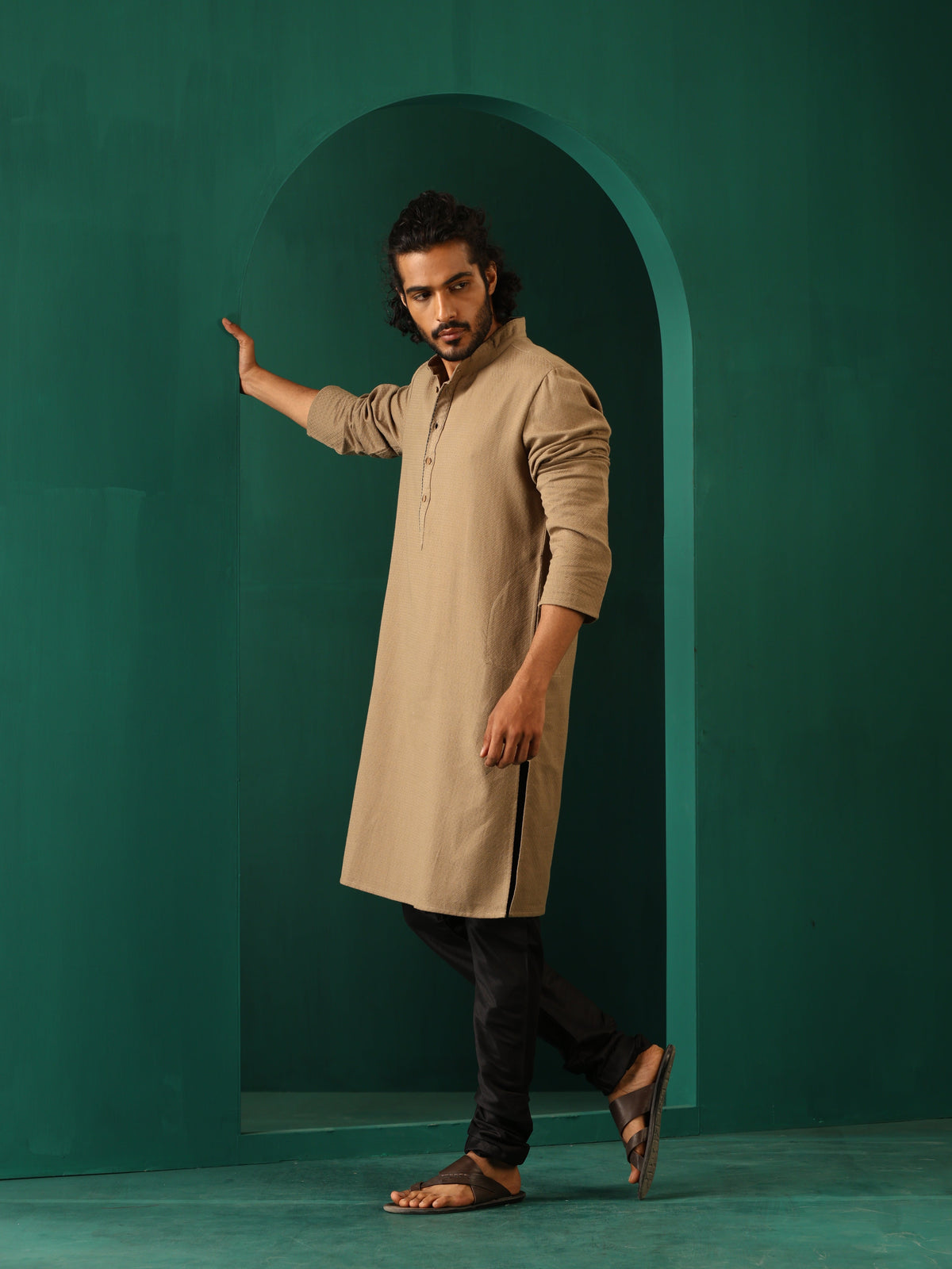 trueBrowns Men's Beige Dobby Textured Kurta | Grocsy