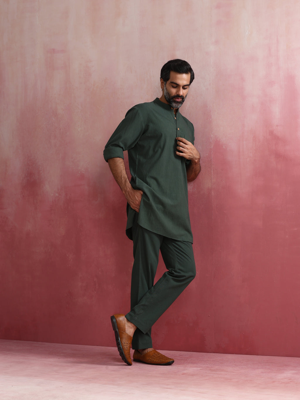 trueBrowns Men's Green Cotton Mandarin Collar Kurta Co-ord set | Grocsy