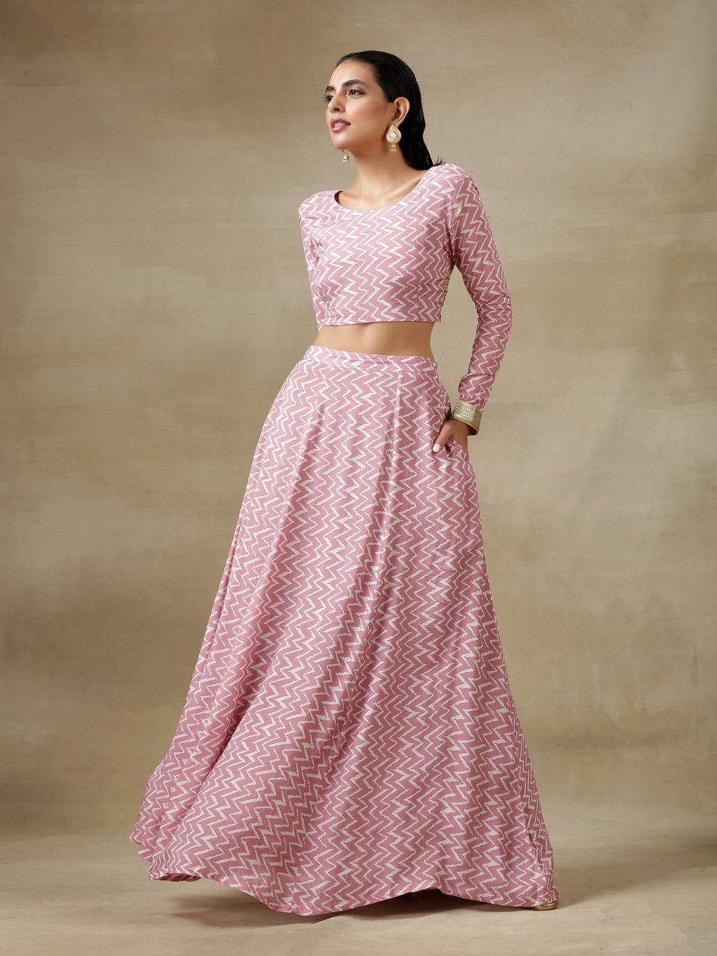 trueBrowns Light Mauve Bandhani Printed Silk Top Skirt Set | Grocsy