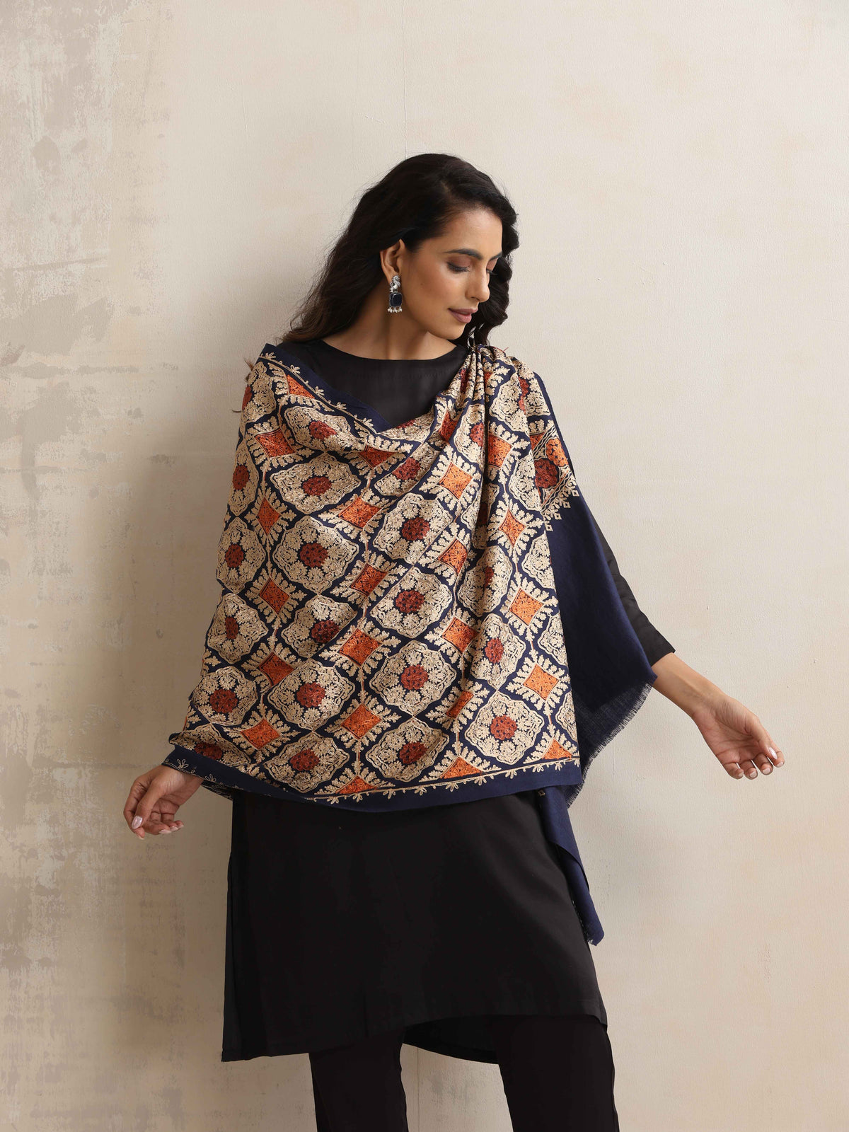 trueBrowns Navy Blue Embroidered Woollen Stole | Grocsy