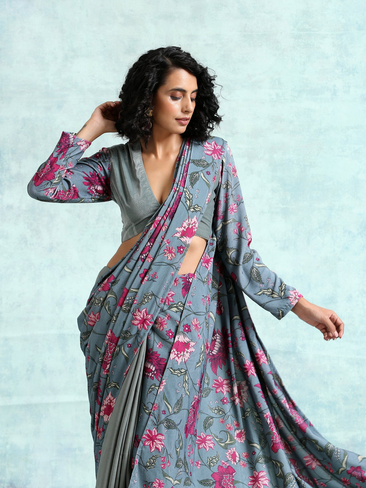 trueBrowns Grey Printed Velvet Ready to Wear Saree | Grocsy