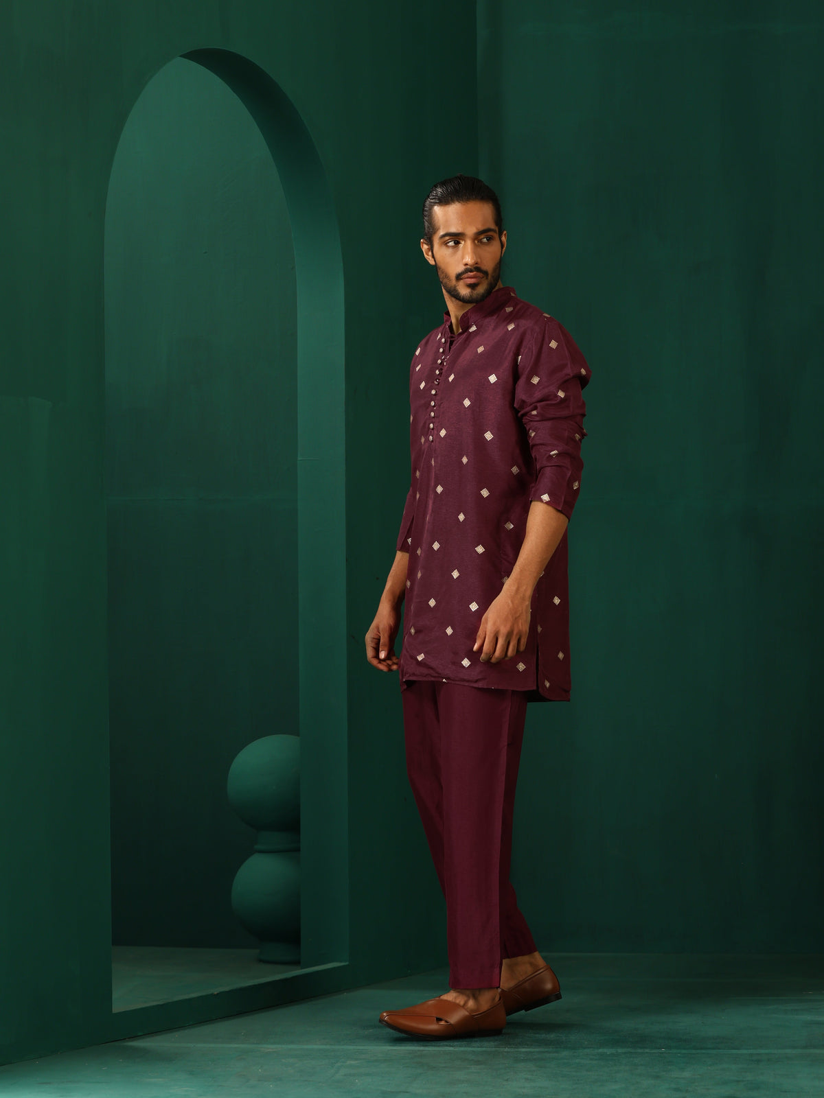 trueBrowns Men's Wine Diamond Viscose Silk Co-ord Set | Grocsy