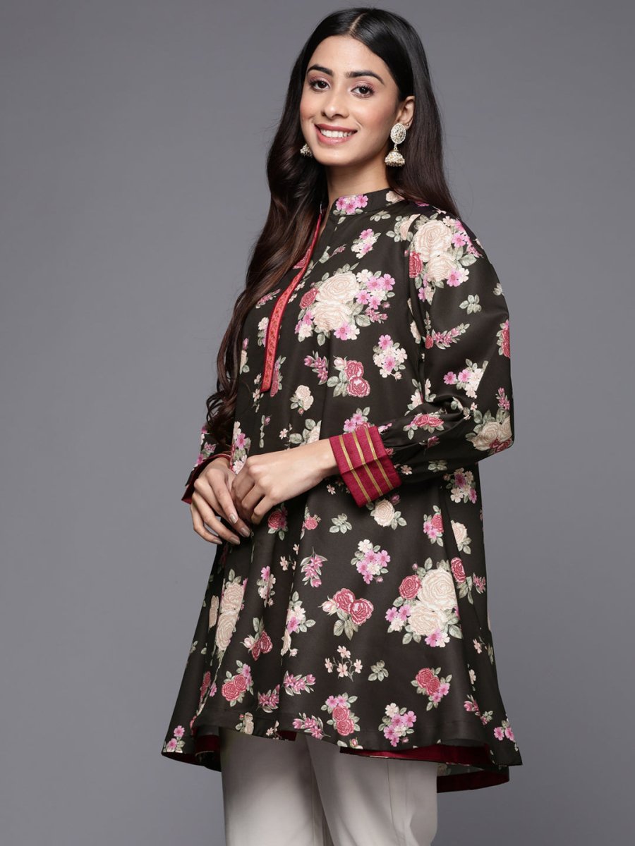 Ahalyaa Mandarin Collar Floral Print Crepe Tunic | Grocsy