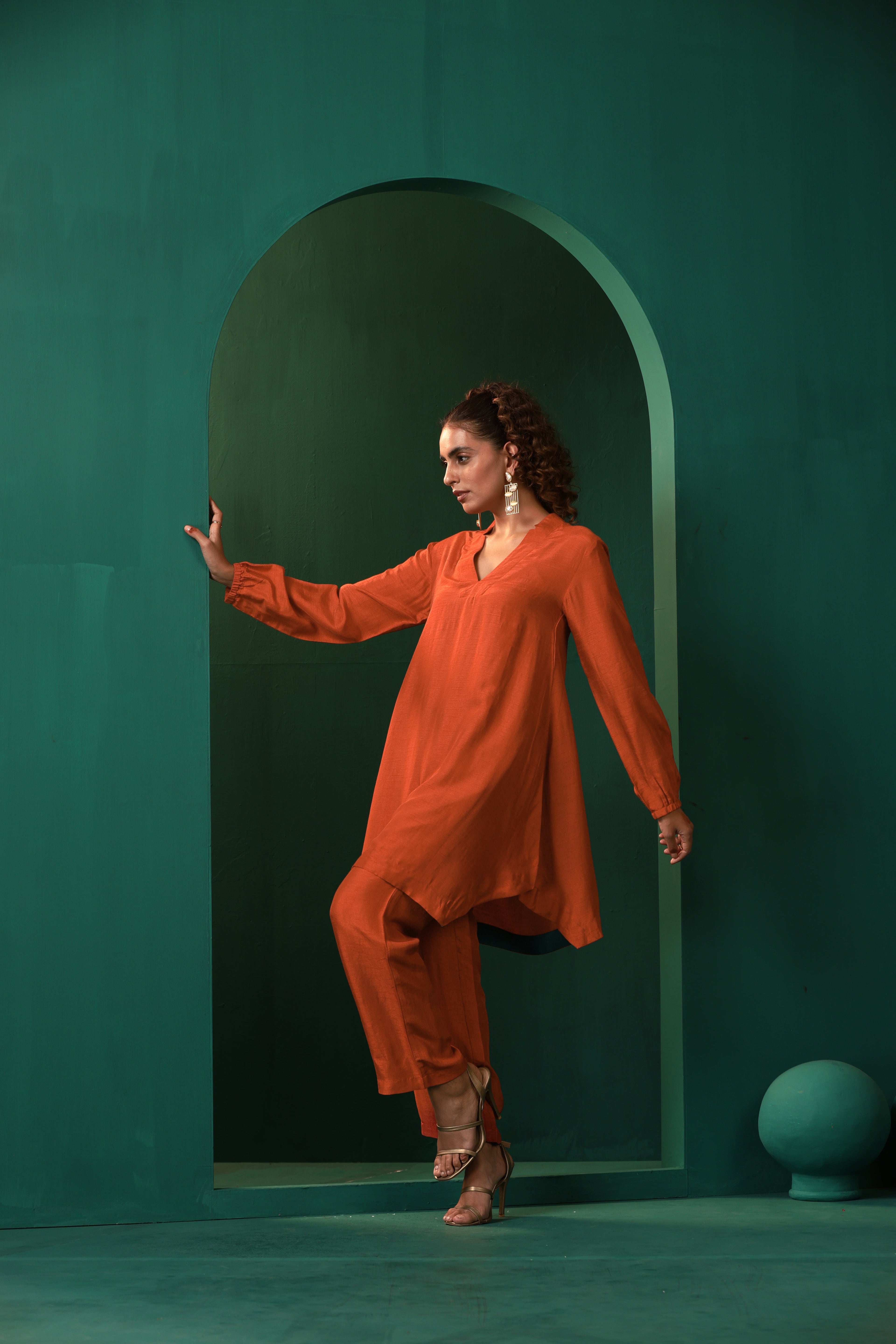trueBrowns Rust Silk Collar Co-ord Set | Grocsy