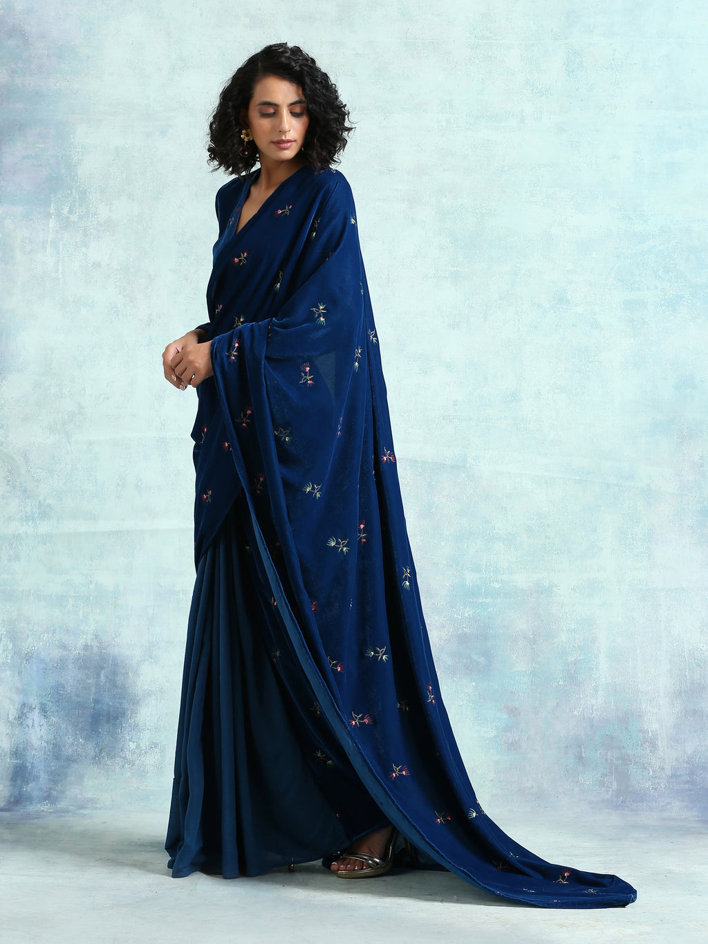 trueBrowns Blue Embroidered Velvet Ready to Wear Saree | Grocsy