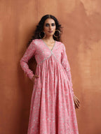 trueBrowns Pink Print Flared Anarkali Kurta Set | Grocsy