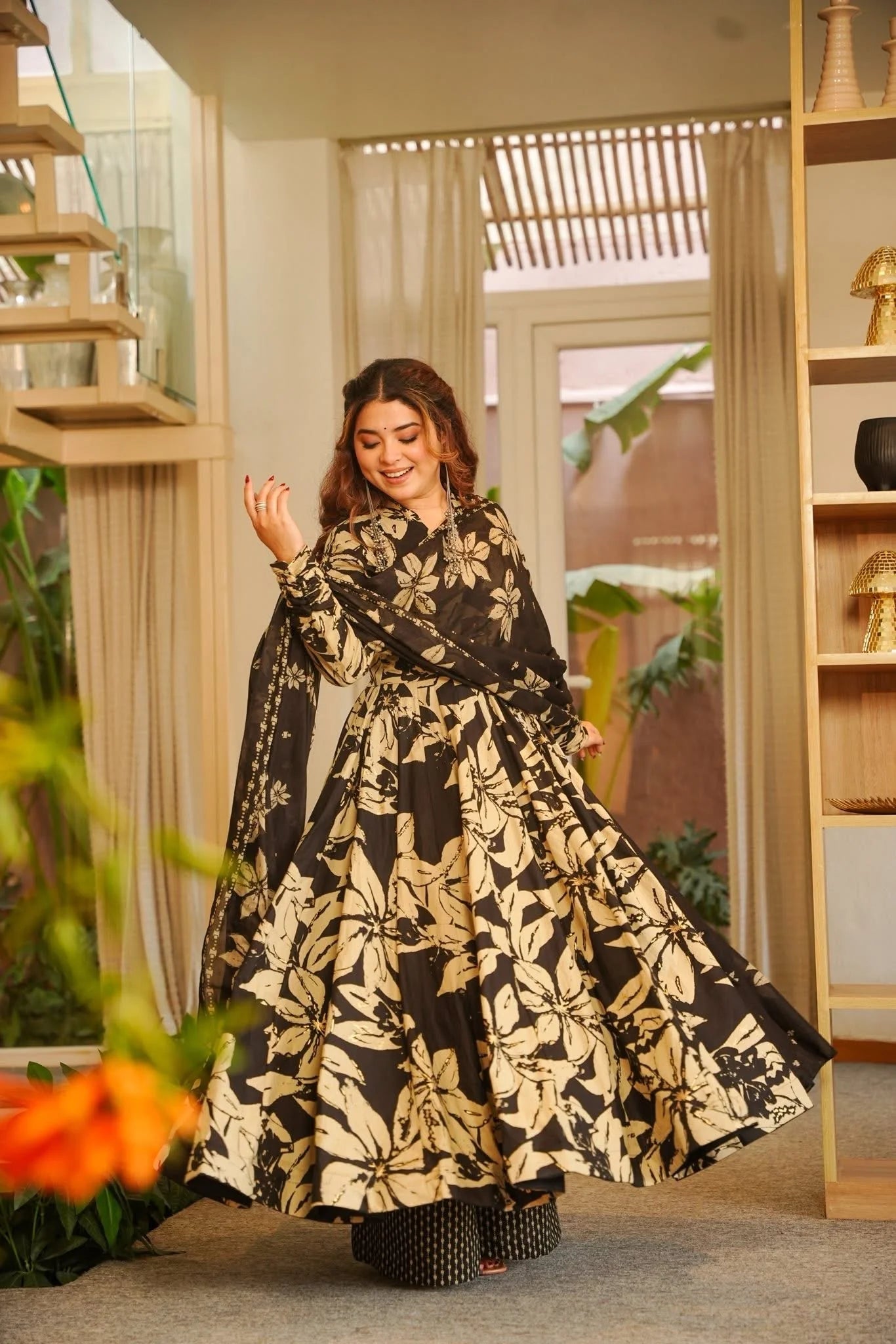 Yash Enterprise Black Muslin Cotton Silk Party Wear Embroidery Suit Set | Grocsy