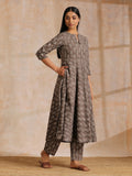 trueBrowns Clay Dabu Zig-Zag Motifs Print Cotton Flared Kurta Pant Set | Grocsy
