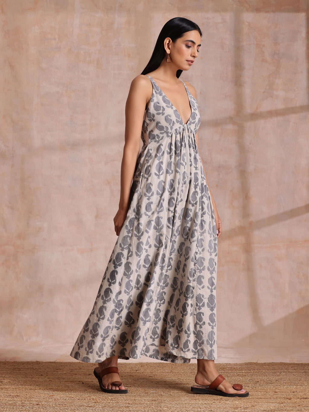 trueBrowns Grey Dabu Buta Print Cotton Sleeveless Dress | Grocsy
