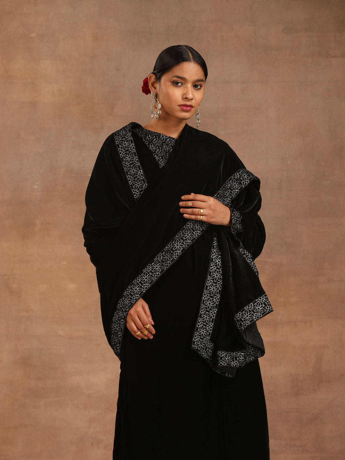 trueBrowns Black Velvet Embroidered Shawl | Grocsy