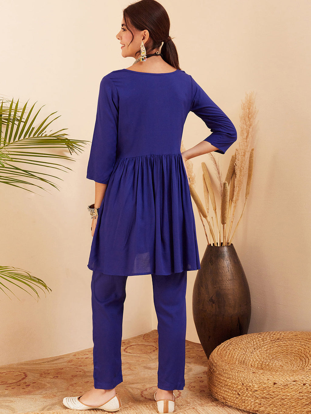 InWeave Women's Blue Round Neck Square Gota Work Kurta Pant Set | Grocsy