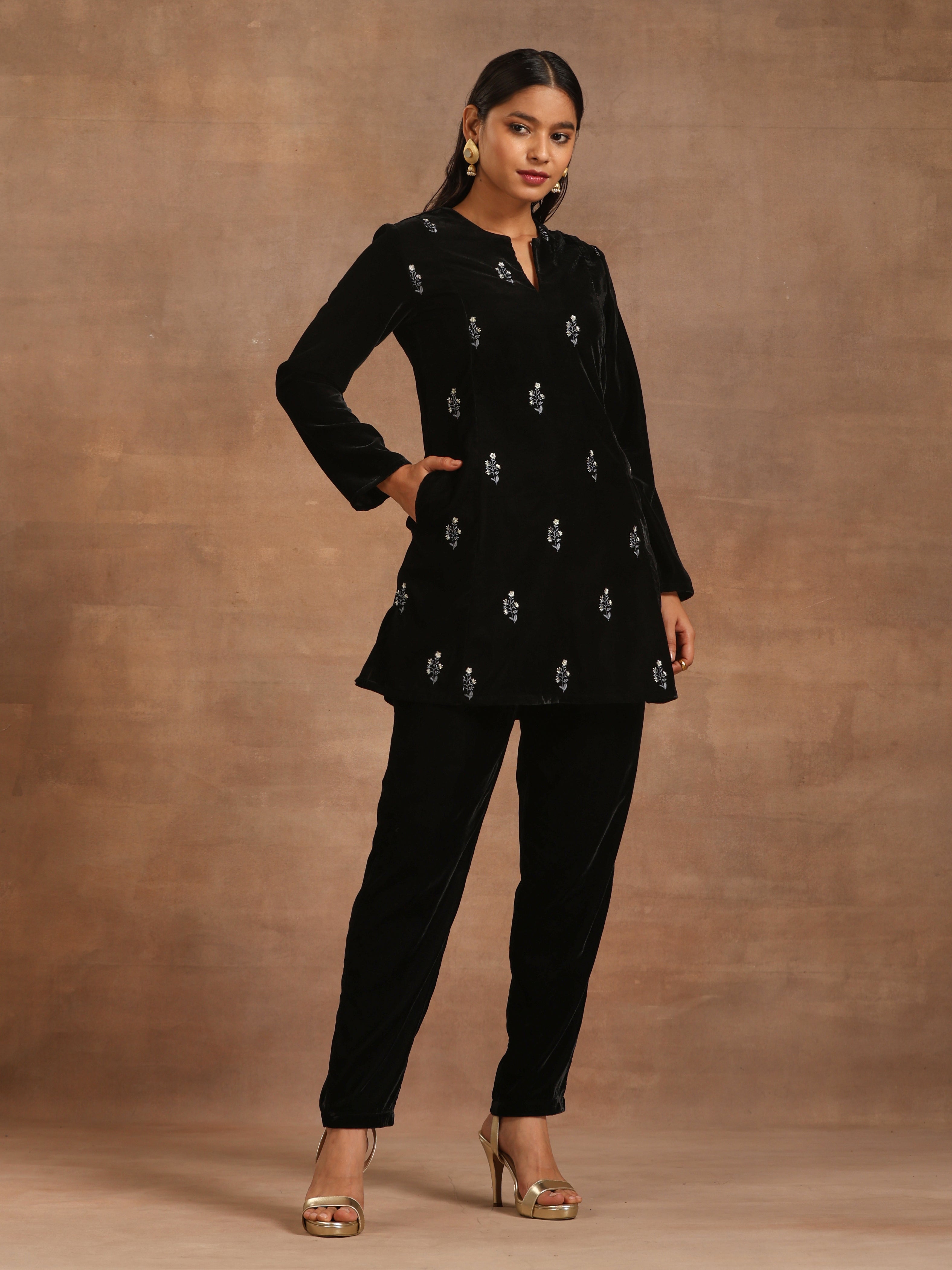 trueBrowns Black Velvet Embroidered Relaxed Co-ord Set | Grocsy