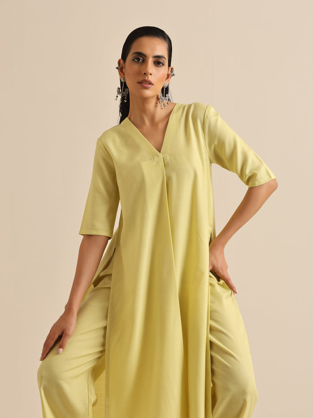 trueBrowns Spark Green Slub High Slit Kurta Pant Set | Grocsy