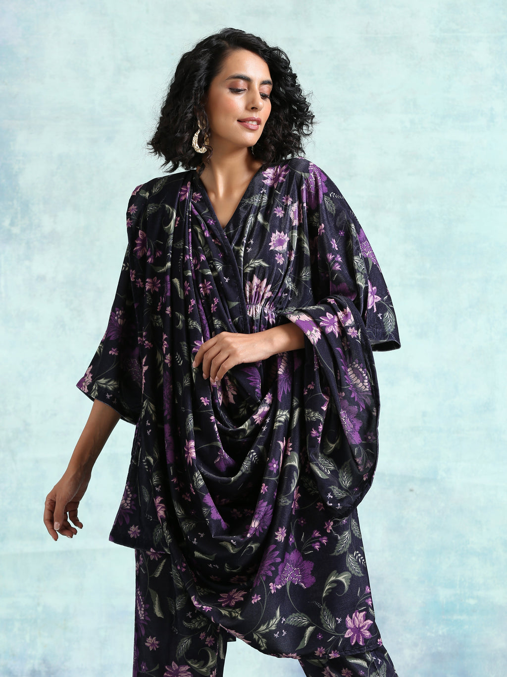 trueBrowns Black Printed Velvet Shawl | Grocsy