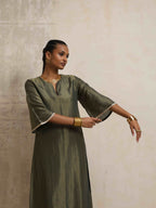 trueBrowns Green Tissue Kurta Set | Grocsy