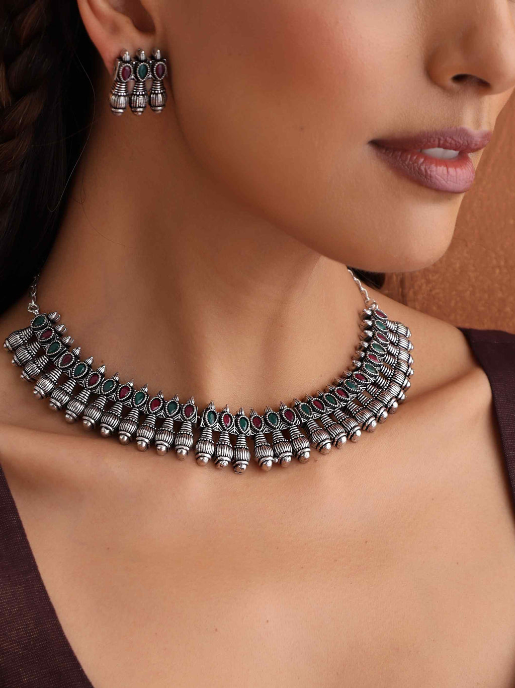 trueBrowns Silver Tone Necklace Set | Grocsy