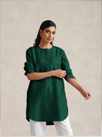 trueBrowns Dark Green Cotton Blend Short Kurta | Grocsy