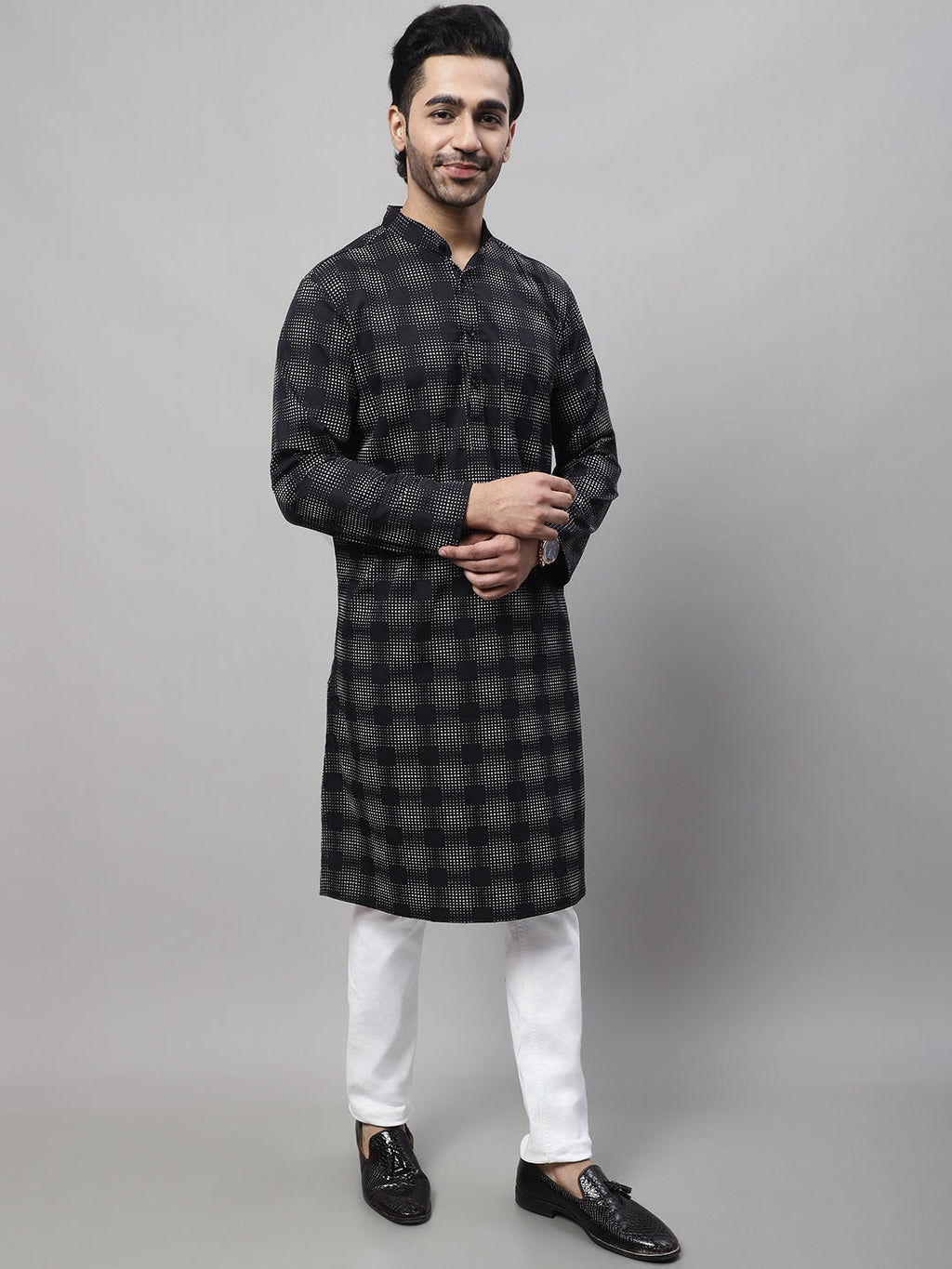 Even Apparels Black Pure Cotton Kurta With Band Collar | Grocsy