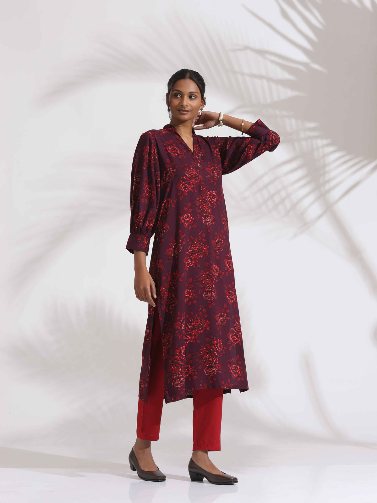 trueBrowns Purple Floral Print Kurta Set | Grocsy