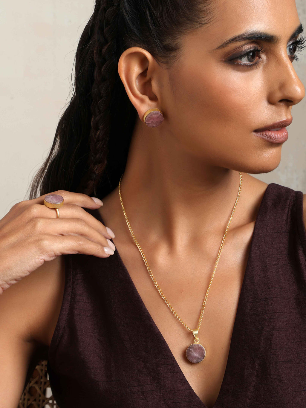 trueBrowns Gold Tone Pink Stone Pendant Set | Grocsy