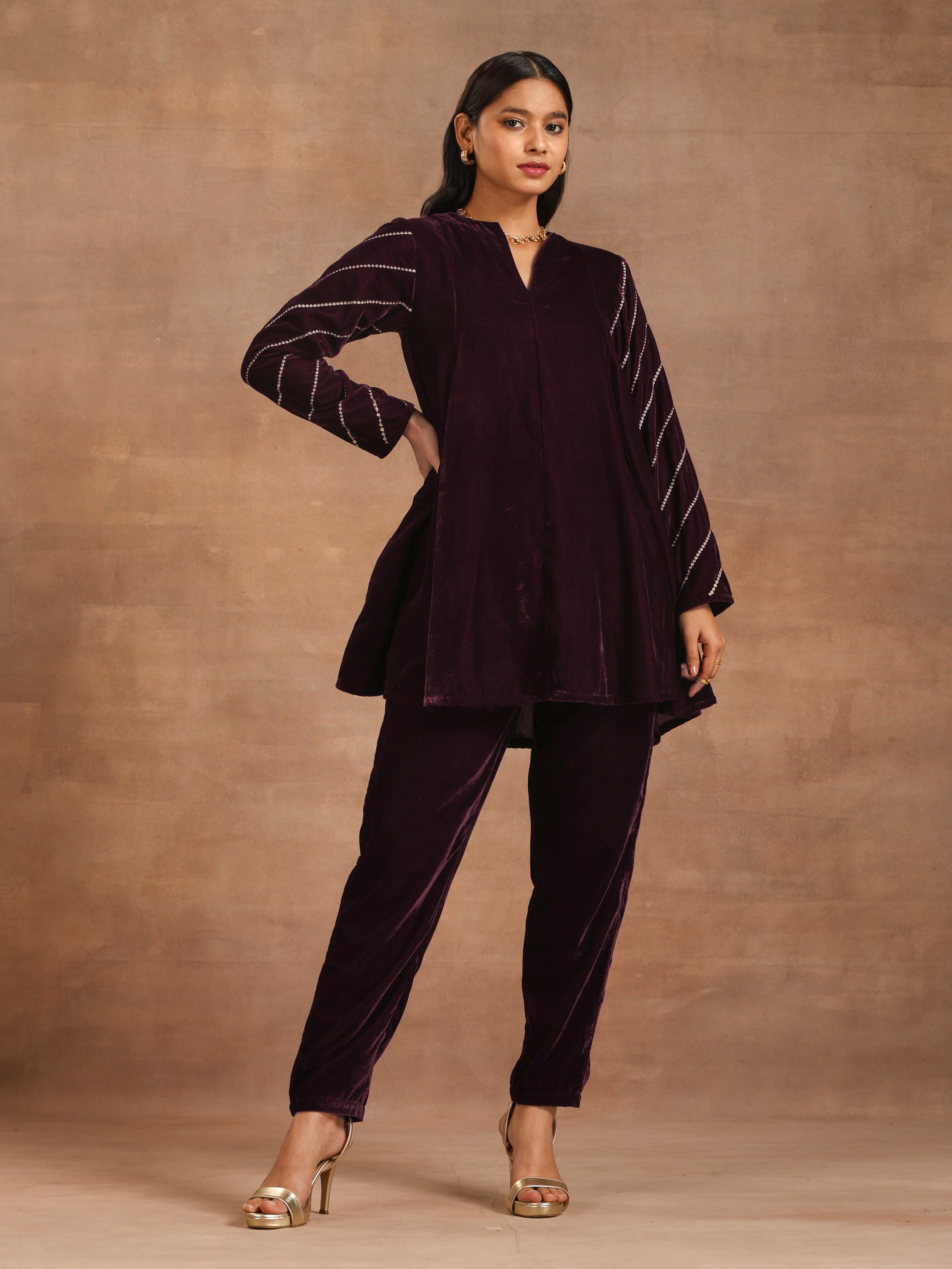 trueBrowns Wine Velvet Sleeve Embroidered Co-ord Set | Grocsy