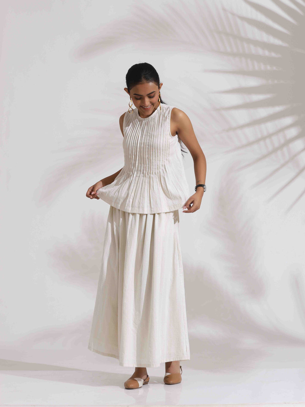 trueBrowns Off-White Cotton Skirt Co-ord Set | Grocsy