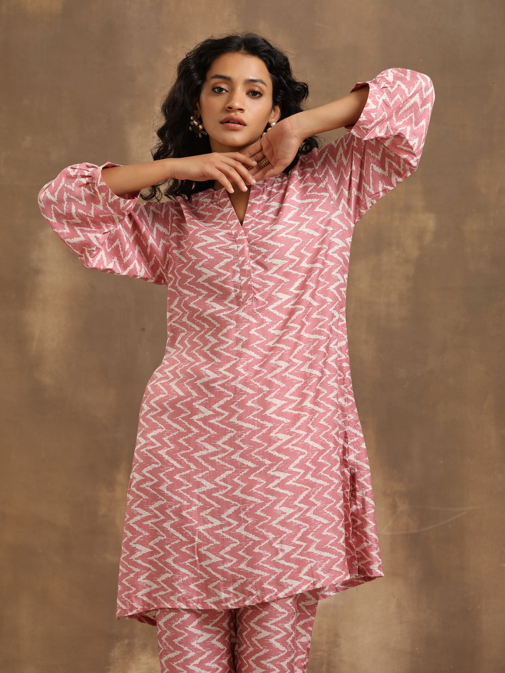 trueBrowns Light Mauve Zig-Zag Printed Silk Co-Ord Set | Grocsy