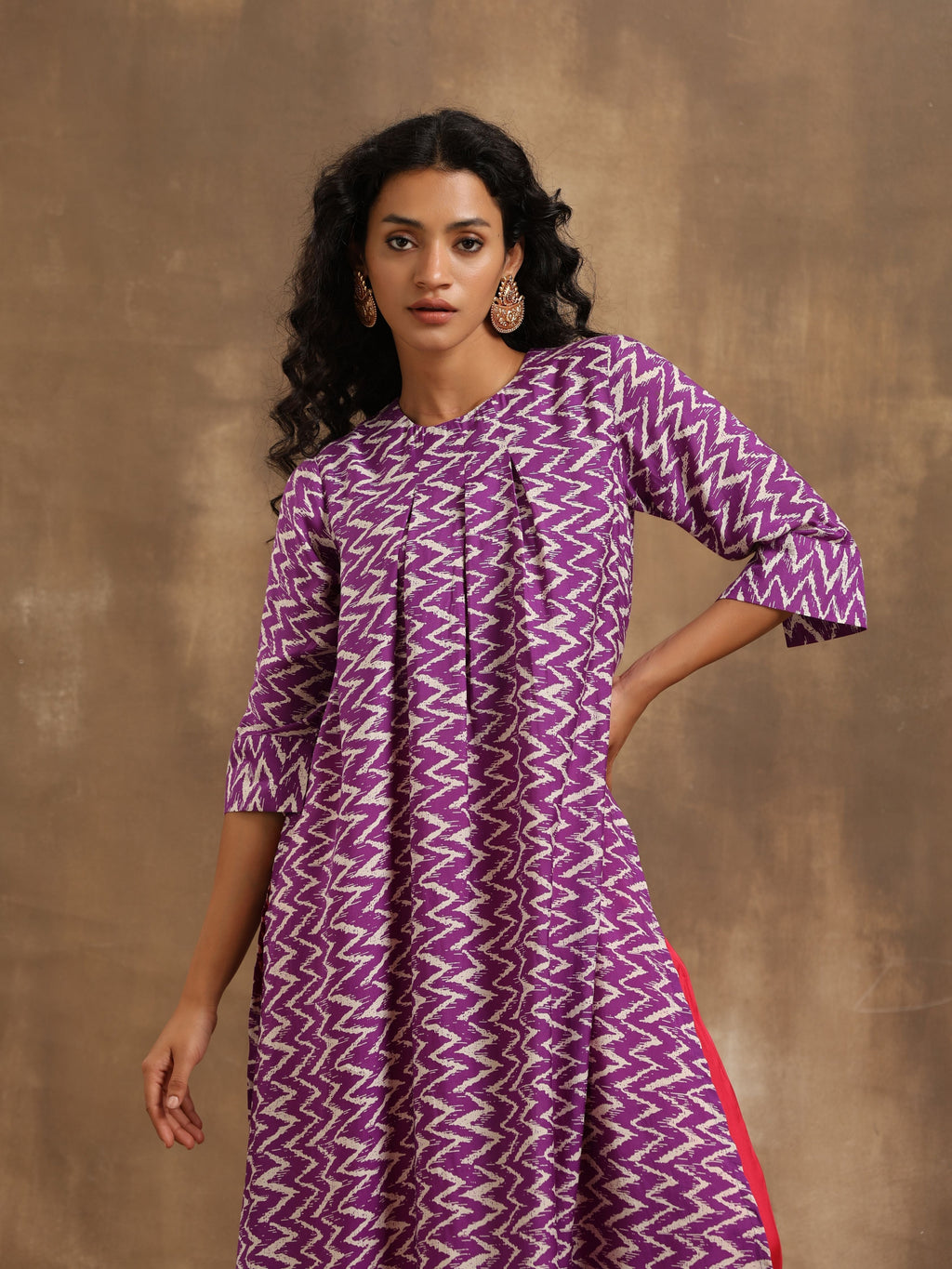 trueBrowns Purple Zig-Zag Printed Silk Kurta Pant Set | Grocsy