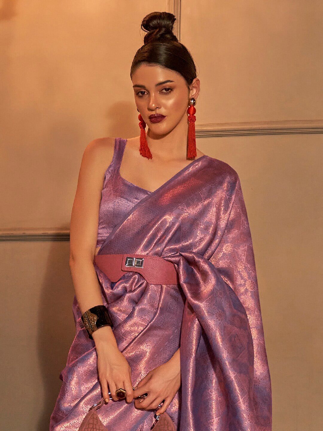 Saree Mall Woven Design Zari Silk Blend Kanjeevaram Saree | Grocsy
